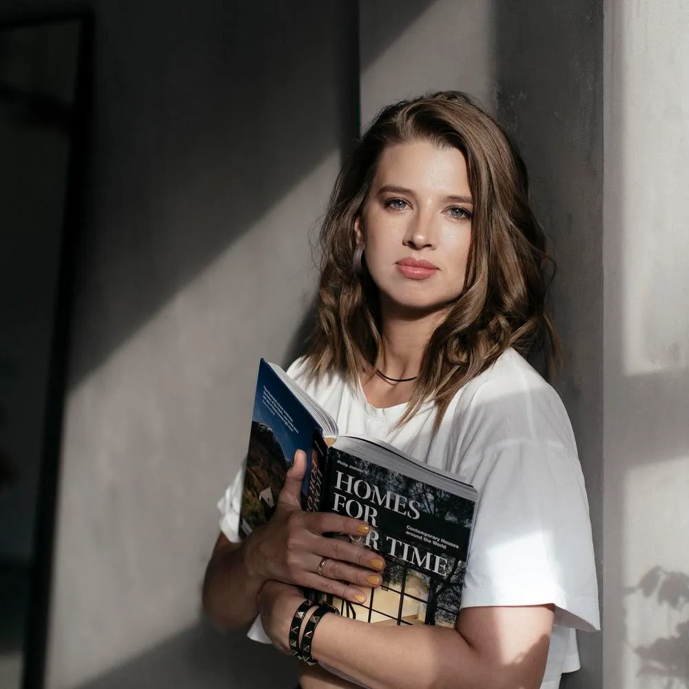 Yana Ryabchenko, founder of YOSIGN